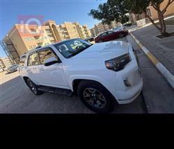 تۆیۆتا 4رەنەر